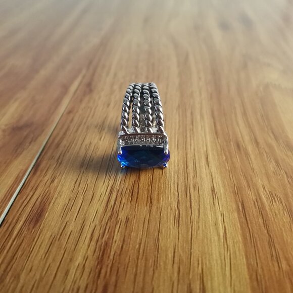 Wheaton? Ring in Sterling Silver with Blue Topaz and Pavé Diamonds Size 8 - Picture 4 of 9